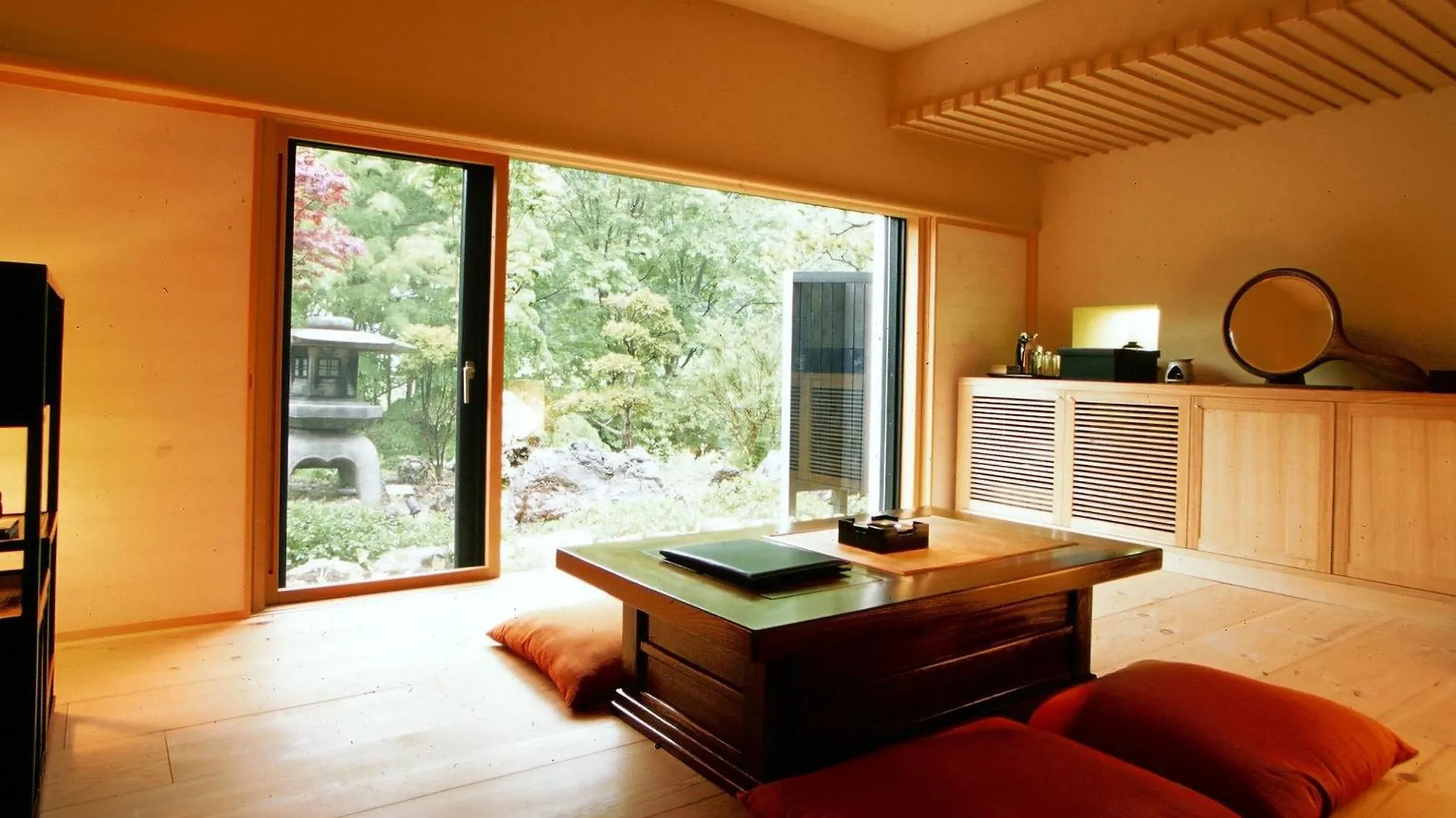 ***** Ryokan Kuramure Otaru Giappone