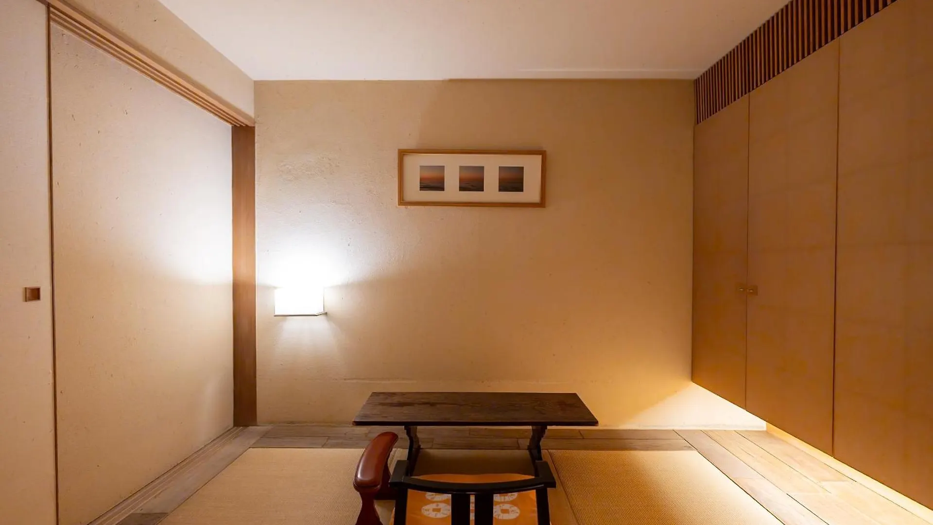 ***** Ryokan Kuramure Otaru Giappone