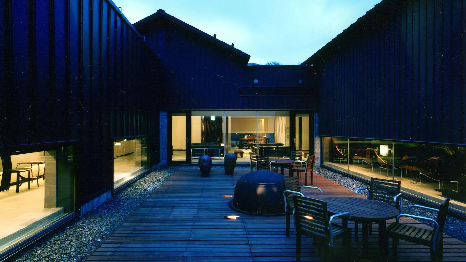***** Ryokan Kuramure Otaru Japan